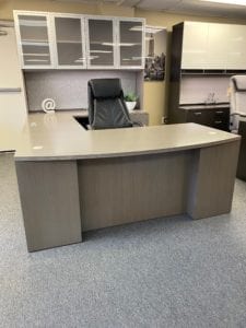 Metropolitan Executive Wood U-Shape Desk
