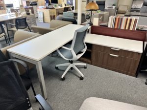 L-Shape Desk Located In Princeton New Jersey, Hopewell New Jersey, Oakland New Jersey, Old Bridge New Jersey & Paramus New Jersey